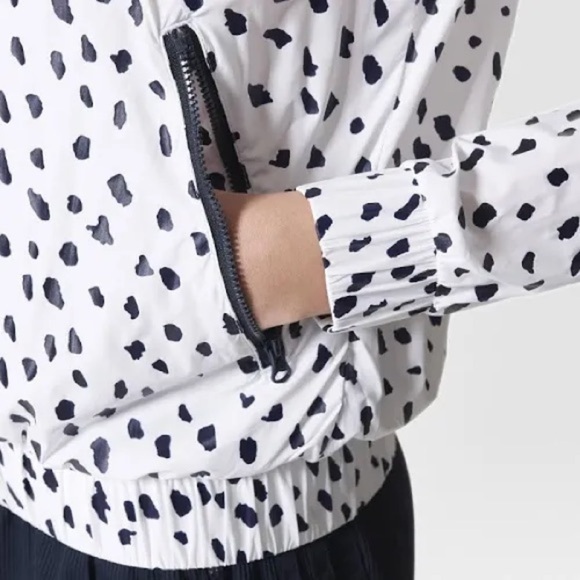 NWOT adidas Originals SST Track Jacket Full Zip Women's White Black Windbreaker - Picture 5 of 16